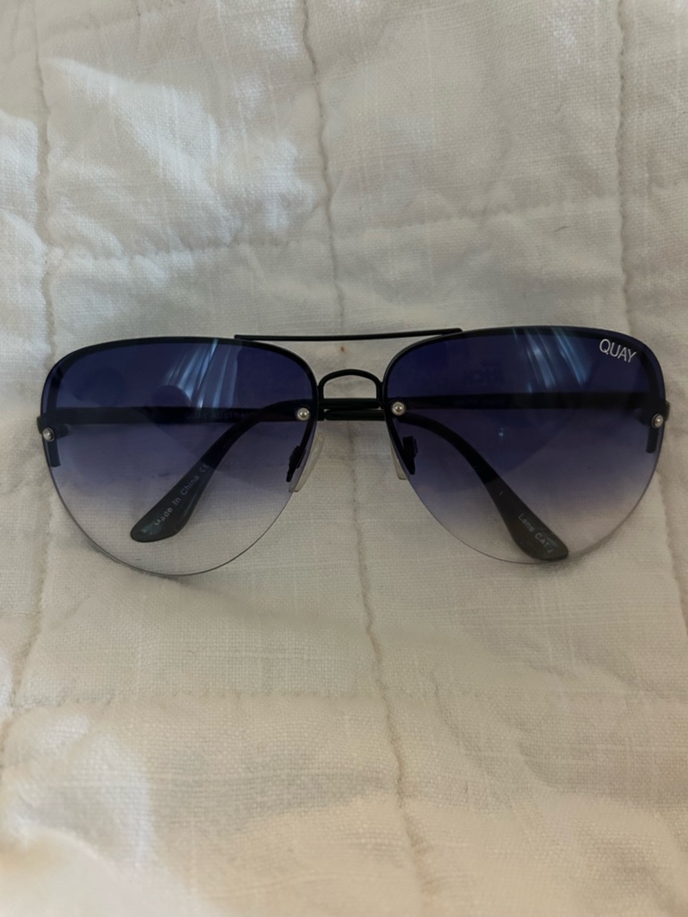 Quay Aviator Sunglasses Blue Gradient Lenses